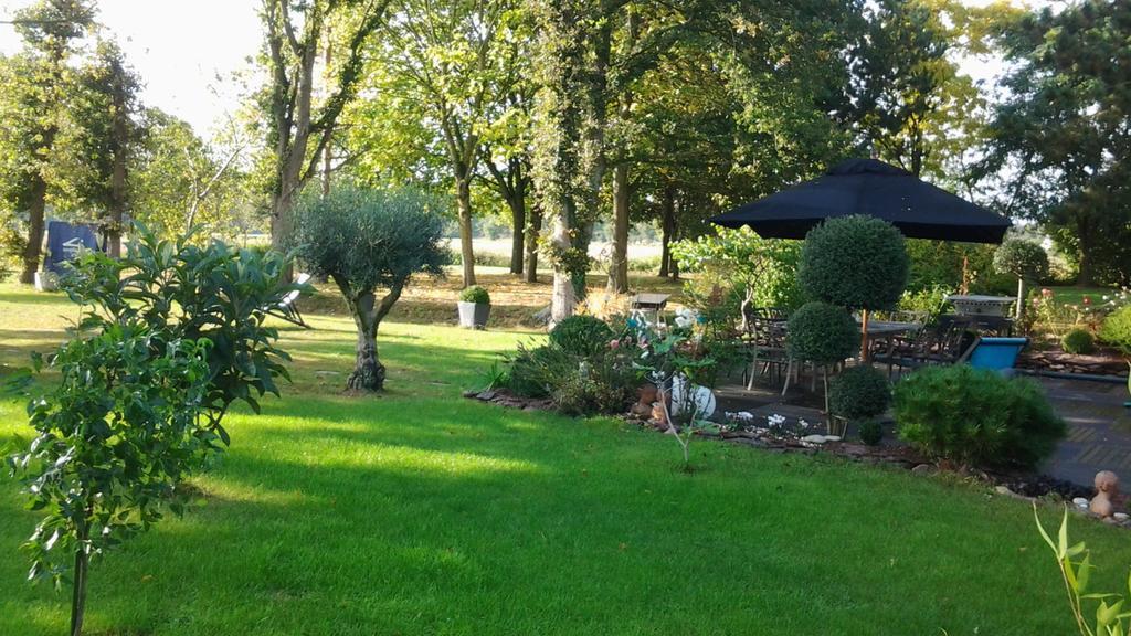 Patis De Cahot Au 108 Bed and Breakfast Bruz Esterno foto